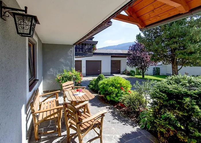 Appartement In Kreischberg Near Hiking Trails